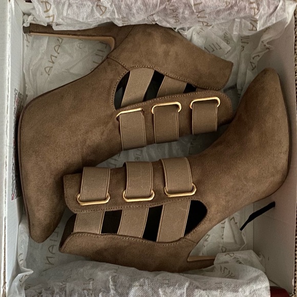 LILIANA Taupe/Nude/Beige/Tan STILETTO Ankle Booties/Boots/Shoes Size 7.5 - Picture 7 of 11